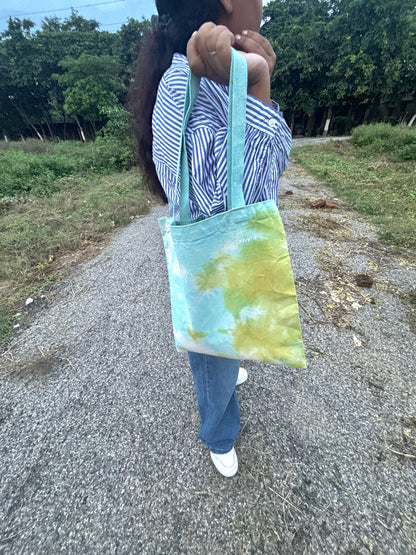 Spring Breeze Tote